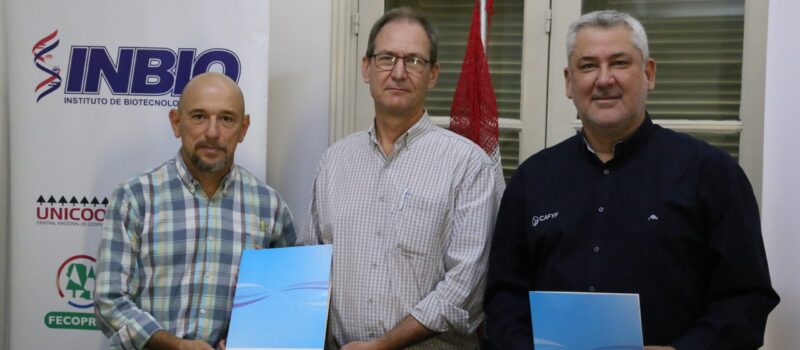 CAFYF e INBIO renuevan acuerdo de cooperación para promover las BPAs en el manejo seguro de las biotecnologías y los defensivos agrícolas