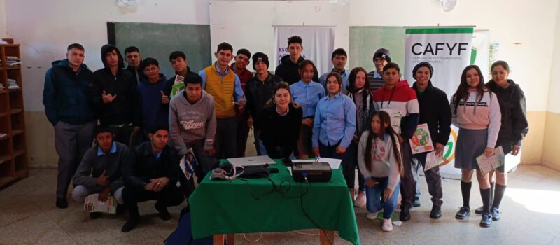 CAFYF y la DEA- MAG promueven Buenas Prácticas Agrícolas en la Escuela Agrícola Capiibary