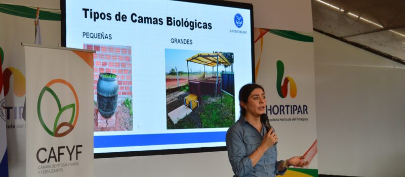 CAFYF y CETAPAR promueven sustentabilidad en Hortipar 2024 con charla sobre Camas Biológicas