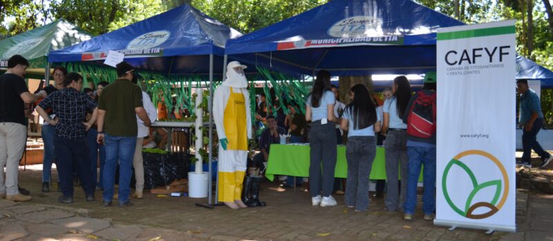 CAFYF promovió las Buenas Prácticas Agrícolas en la Expo Universidad San Carlos