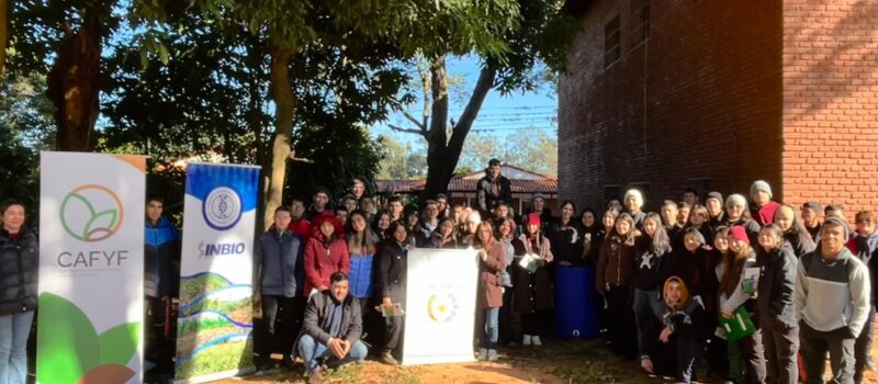 CAFYF e INBIO capacitan a estudiantes de las Escuelas Agrícolas de Villarrica y Caazapá sobre Camas Biológicas